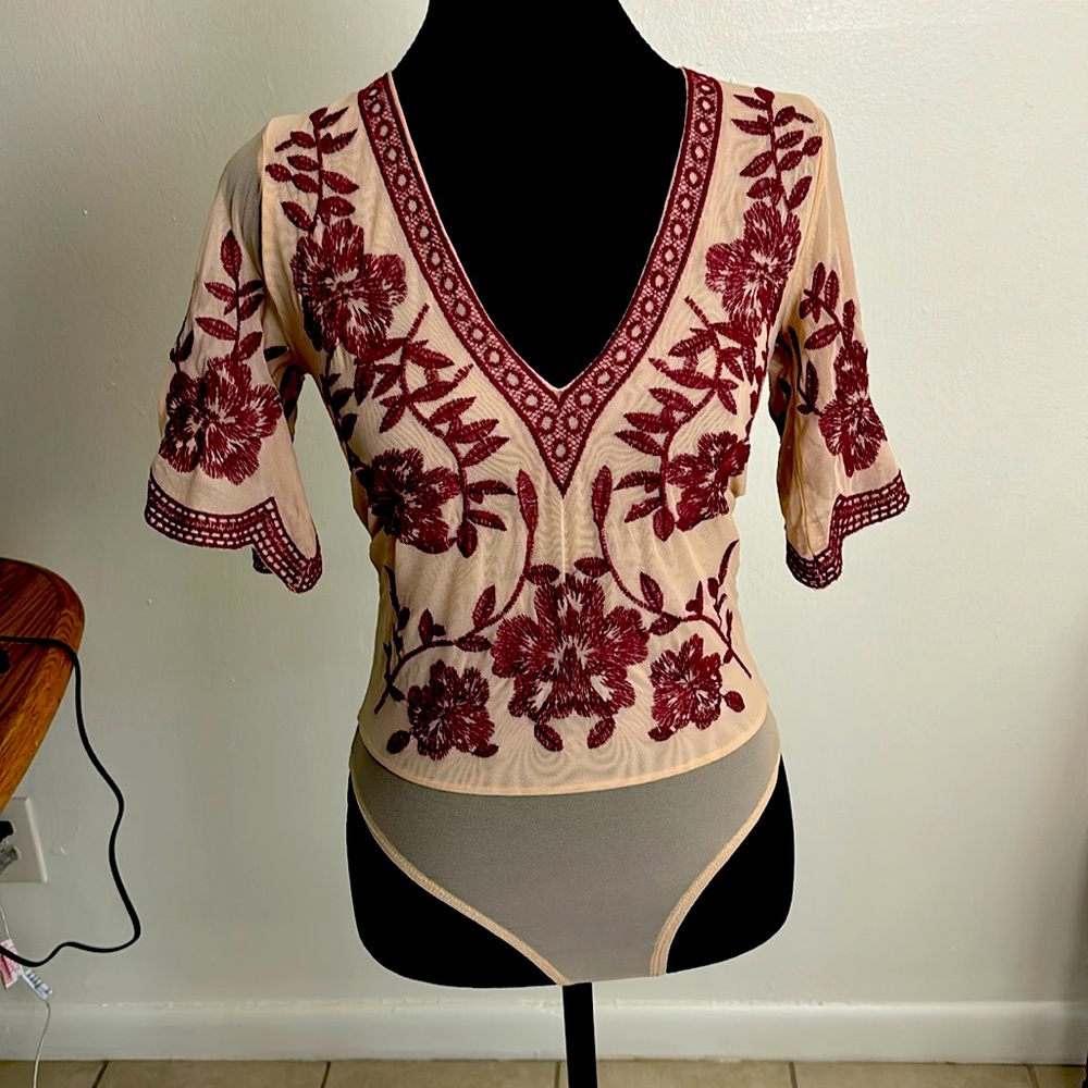 Size small body suit